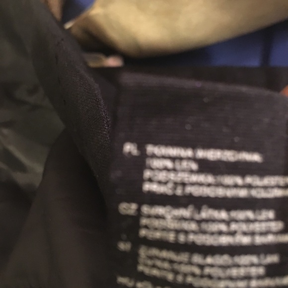 H &M black linen blazer with multi color sash tie - Picture 5 of 7